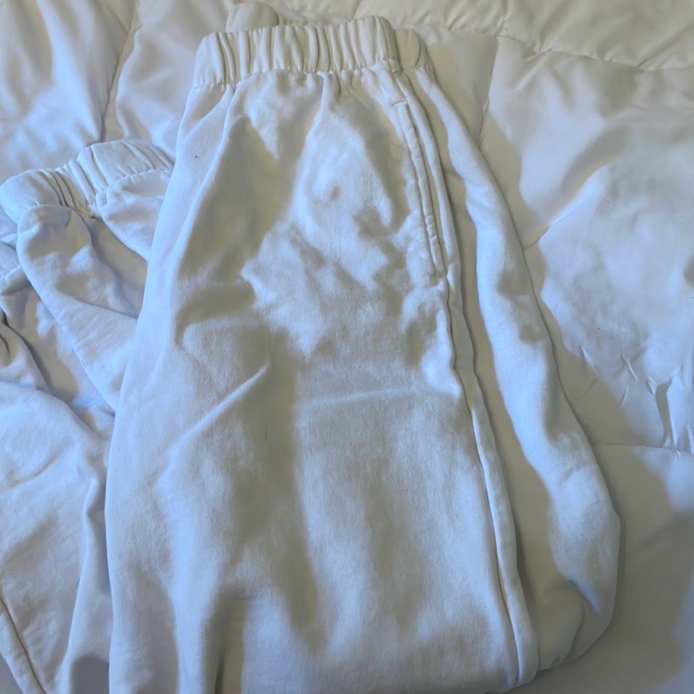 Brandy Melville Rosa Sweatpants